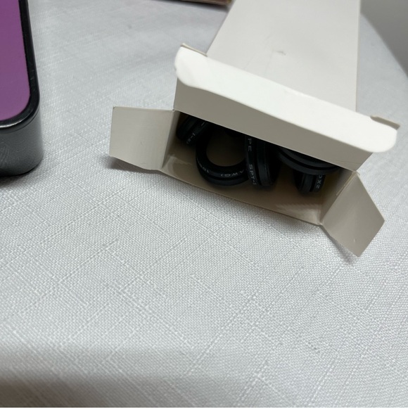 Jamberry Vibrant Purple Mini Heater. Used once. Heater and cord - Picture 3 of 4